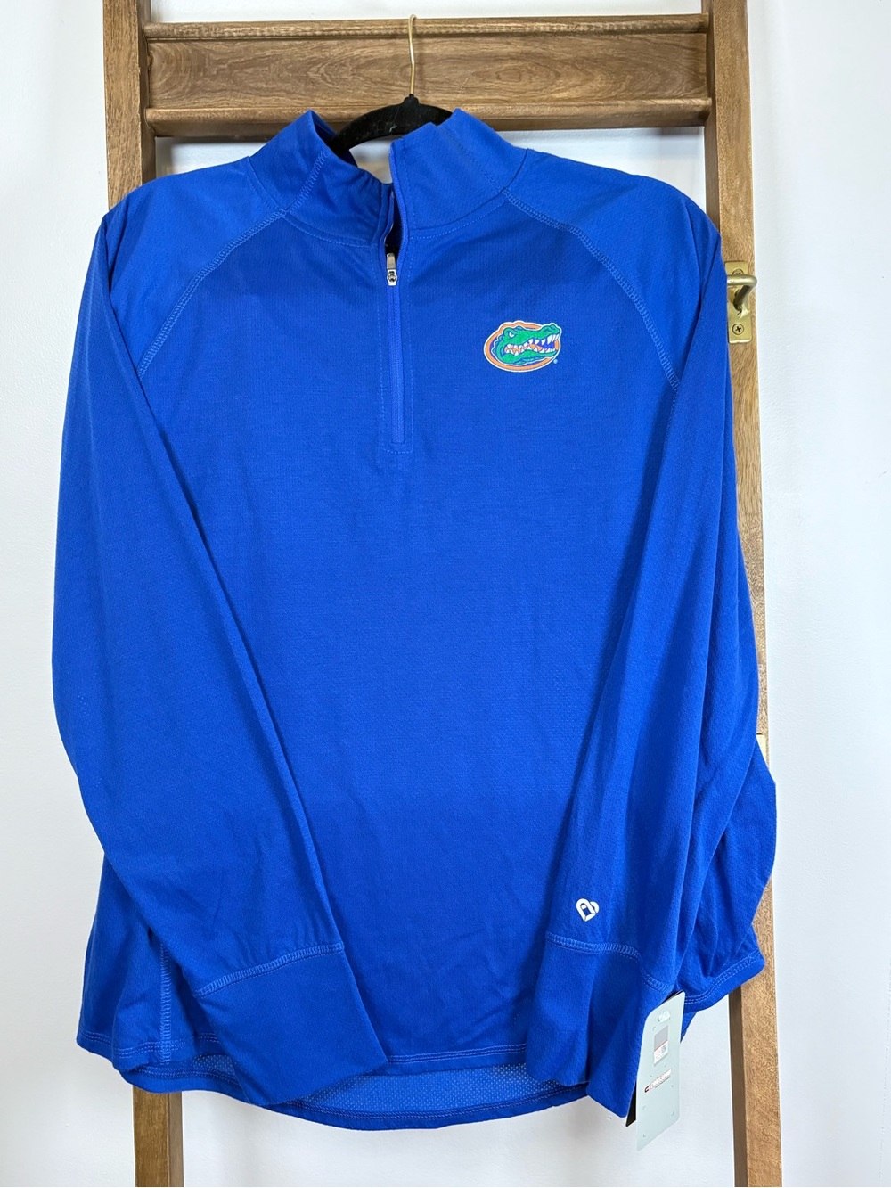 Colosseum women’s  Blue Zip-Up Quarter Pullover NWT